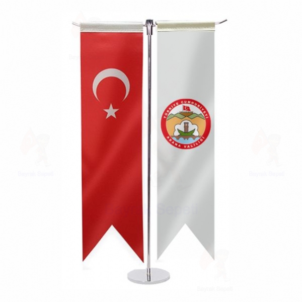 Adana Valilii T Masa Bayraklar