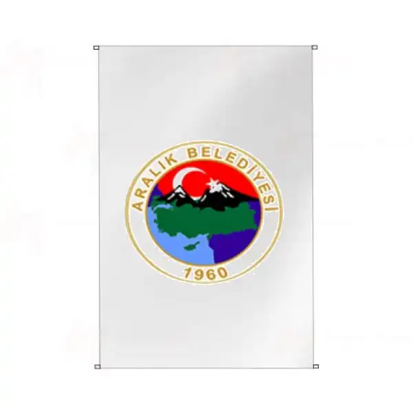 Aralk Belediyesi Bina Cephesi Bayraklar