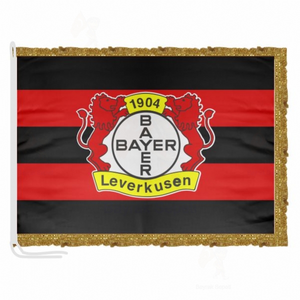 Bayer 04 Leverkusen Saten Kuma Makam Bayra