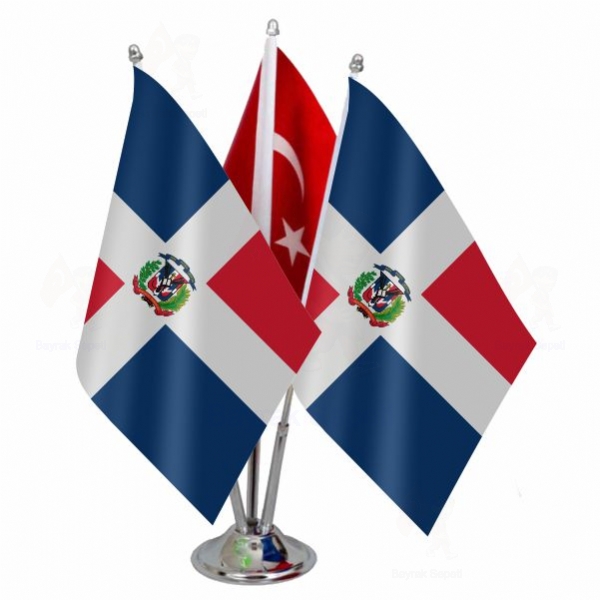 Dominik Cumhuriyeti 3 L Masa Bayraklar Nerede