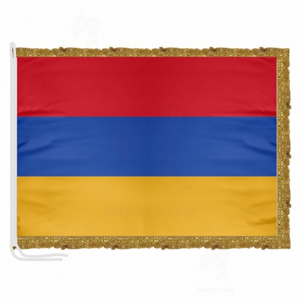 Ermenistan Saten Kuma Makam Bayra