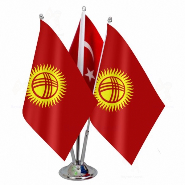 Krgzistan 3 L Masa Bayraklar