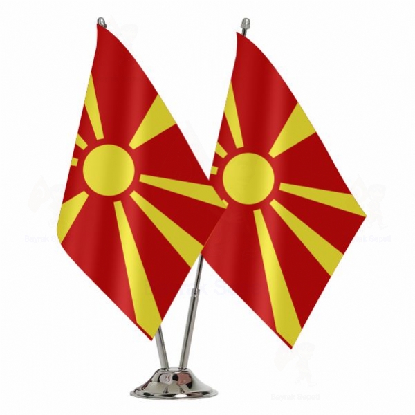 Makedonya 2 li Masa Bayra