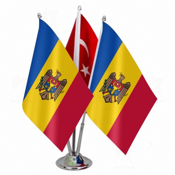 Moldova 3 L Masa Bayraklar Grselleri