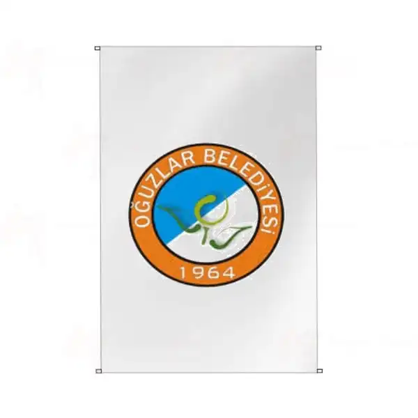 Ouzlar Belediyesi Bina Cephesi Bayraklar