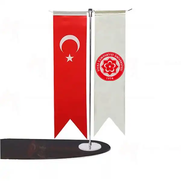 Sivas Cumhuriyet niversitesi T Masa Bayraklar