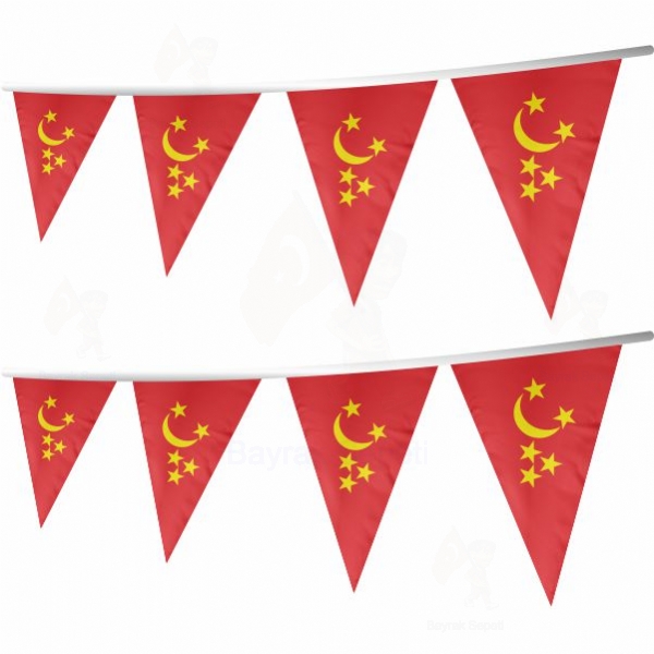 Yedişehir Uygur Hanlığı İpe Dizili Üçgen Bayraklar