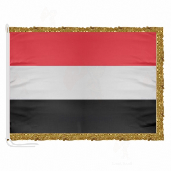 Yemen Saten Kuma Makam Bayra